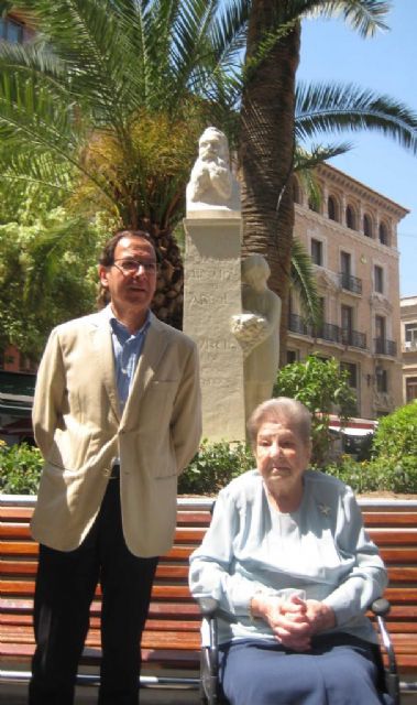 El Alcalde presenta la restauración integral del monumento en homenaje a Ricardo Codorniú, ´Apostol del Árbol´ - 2, Foto 2