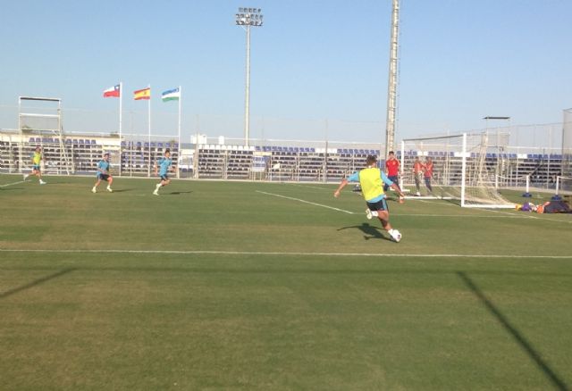 España sub20 ya se entrena en Pinatar Arena - 3, Foto 3