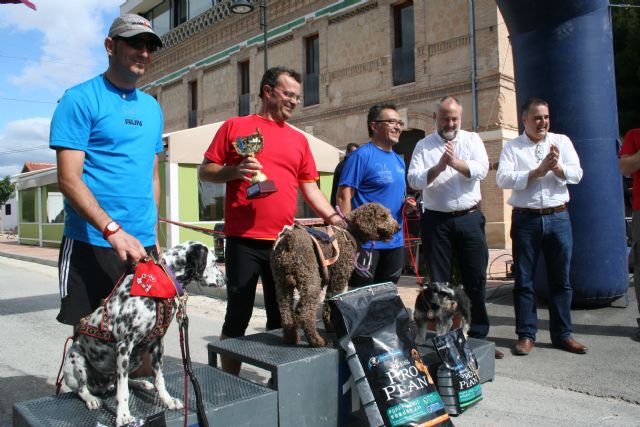 Corredores de varias nacionalidades participan en el I Canicross del Noroeste en el Día de la Región de Murcia - 4, Foto 4