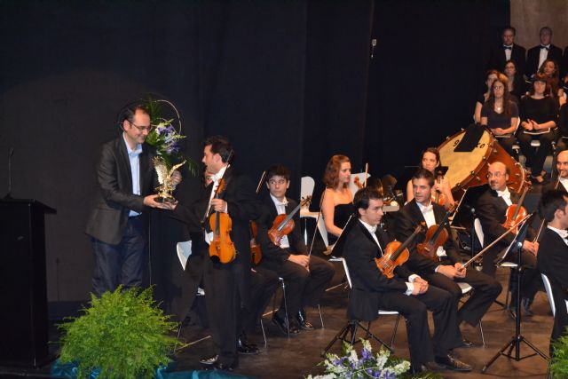 La Sinfónica y el Orfeón Ciudad de Elche ponen el broche de oro a la programación de Pro-Música - 1, Foto 1