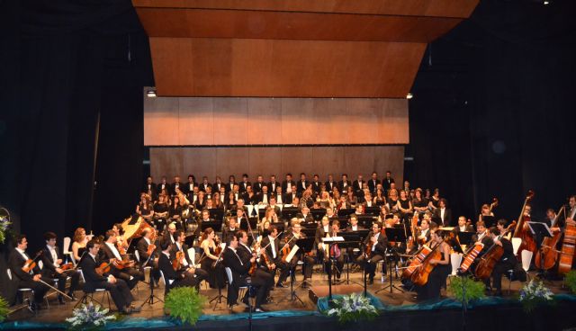La Sinfónica y el Orfeón Ciudad de Elche ponen el broche de oro a la programación de Pro-Música - 2, Foto 2