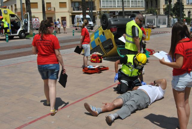 El paseo marítimo de Santiago de la Ribera acogió lo mejor del socorrismo en emergencias durante el fin de semana - 2, Foto 2
