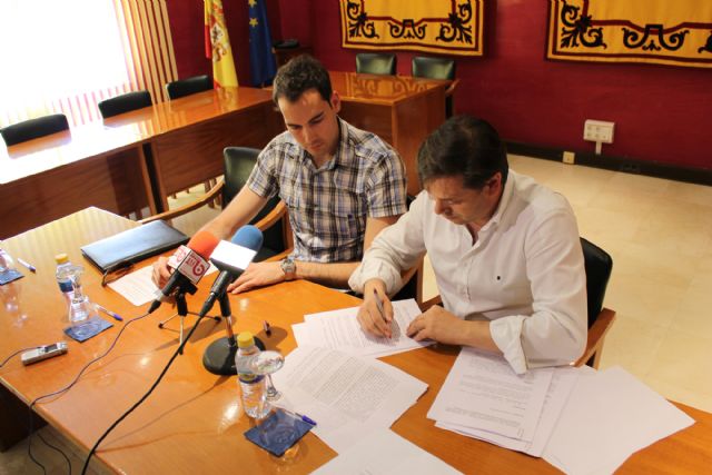 El Ayuntamiento de Bullas colabora con AERTAMUR en el reciclaje de aceite vegetal usado - 1, Foto 1