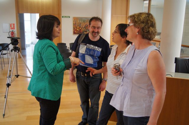 Los programas de movilidad estudiantil europea del IES Prado Mayor permiten que cuatro alumnos franceses realicen sus prácticas formativas en dependencias municipales - 3, Foto 3