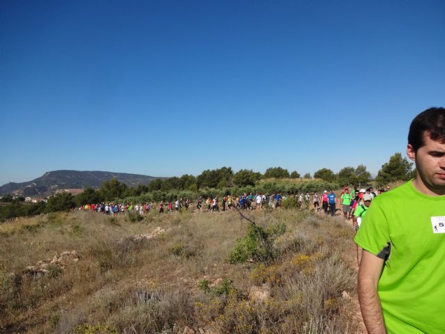 El Club Senderista de Totana colaboró en la ruta senderista llevada acabo en Aledo, Foto 2