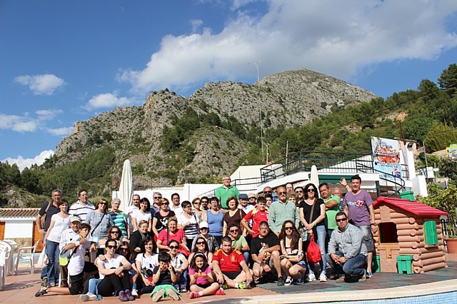 La hermandad de Jesús en el Calvario y Santa Cena celebra un viaje de convivencia a Guadalest y las Fuentes del Algar - 1, Foto 1