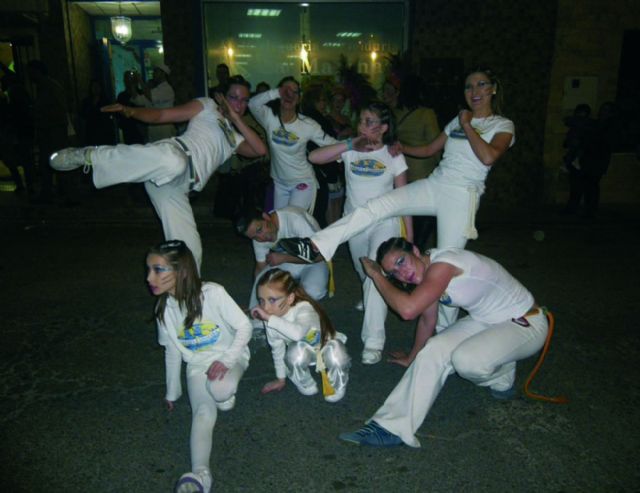 Los ritmos de la Capoeira se cuelan en el barrio de Santa Lucía - 1, Foto 1