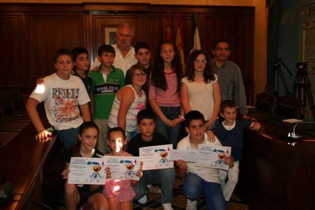 Soria y del Toro entregan los premios de los concursos del Programa Municipal contra el Absentismo Escolar - 1, Foto 1