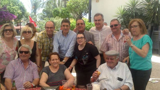 Los socialistas totaneros participan en Alcantarilla en el Da de la Rosa - 1