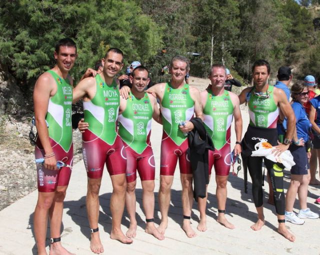 Casi 350 corredores participan en el V Triatlón Ciudad de Cehegín bajo un calor sofocante - 1, Foto 1