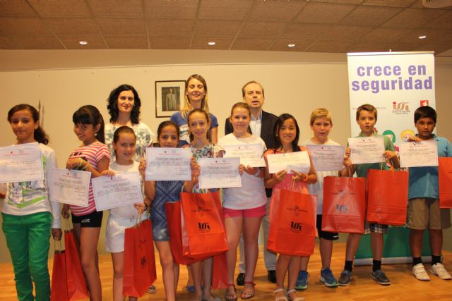 Los finalistas locales de la campaña Crece en Seguridad recibieron sus premios - 1, Foto 1