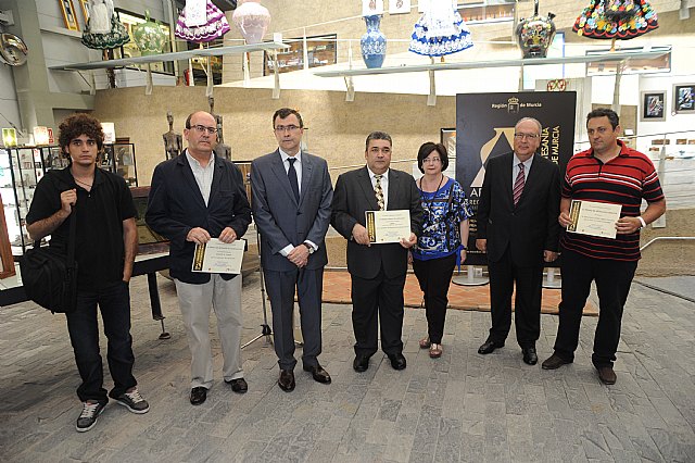 José Ballesta destaca la conjunción de tradición y modernidad en los ganadores de los II Premios de Artesanía de la Región, Foto 1