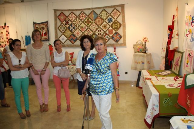 Inaugurada la exposición de la Asociación Cultural Pilar Antón - 4, Foto 4