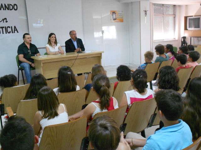 Azul en Acción presenta un documental sobre integración en las aulas - 1, Foto 1