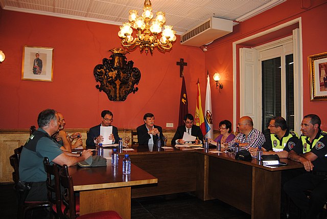 El delegado del Gobierno resalta el importante descenso porcentual de delitos y faltas en el municipio de Blanca - 2, Foto 2