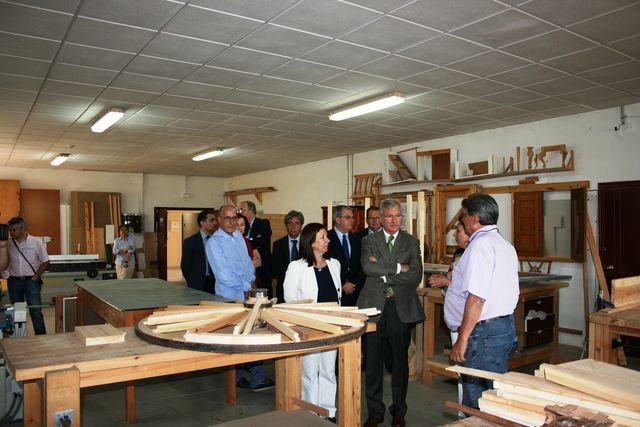 Valcárcel destaca la gran labor social y de integración que ´La Huertecica´ desarrolla en la Región con quienes peor lo están pasando - 1, Foto 1