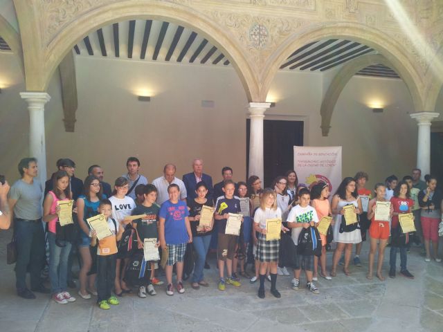 El Alcalde entrega los diplomas a los escolares ganadores del concurso Mis ideas para la protección del Patrimonio de Lorca, en el que han participado 2.310 alumnos - 1, Foto 1