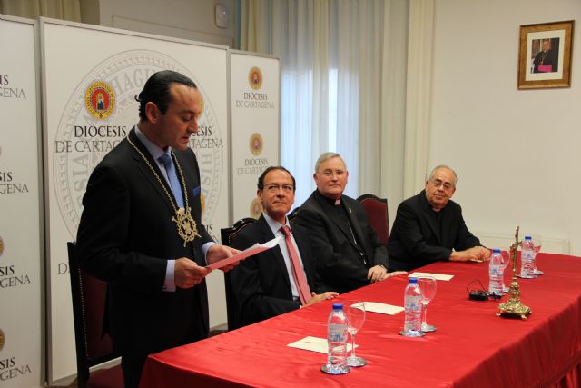 Tenemos que volver a encontrar el entusiasmo de comunicar la fe - 2, Foto 2