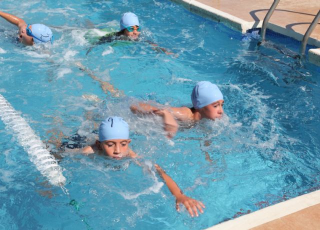 Mañana abre la piscina municipal del complejo deportivo Javier Miñano - 1, Foto 1