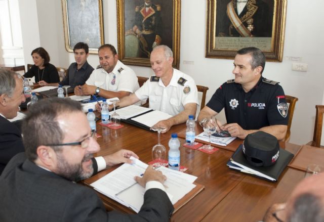 El Ayuntamiento pone en marcha el dispositivo de seguridad para verano - 1, Foto 1