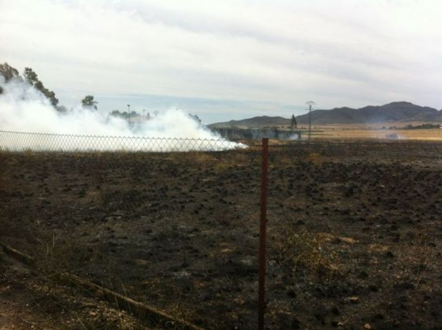 Un incendio arrasa con cuatro hectáreas de matorral bajo en La Pinosa - 1, Foto 1