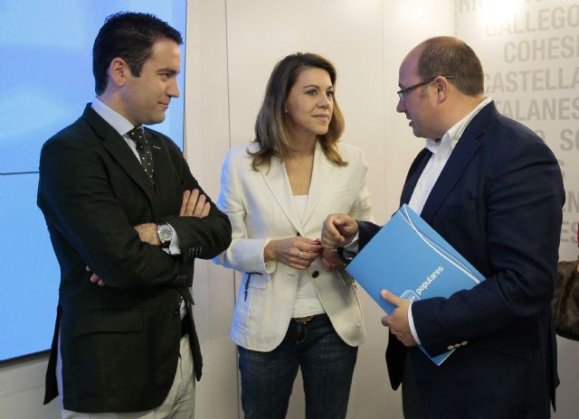 Pedro Antonio Sánchez asiste a una reunión sobre la reforma de las Administraciones Públicas y la Educación - 1, Foto 1