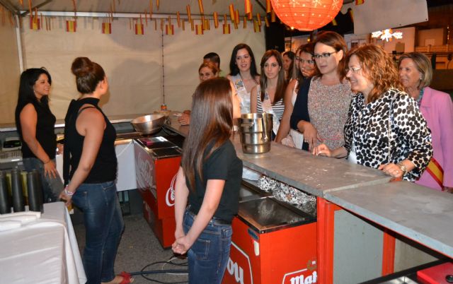 Las barracas festivas de San Pedro del Pinatar arrancan a ritmo de batucada - 3, Foto 3