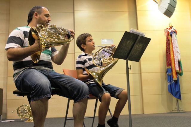 La asociación Maestro Eugenio Calderon festeja el Día Internacional de la Música - 4, Foto 4