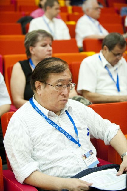 Expertos en fibra óptica procedentes de todo el mundo se dan cita en el ICTON - 2, Foto 2