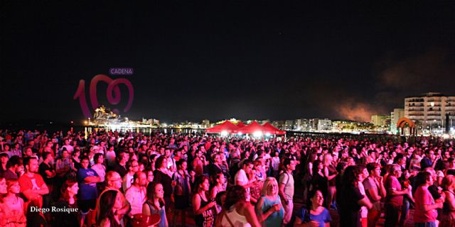 Vivos y directos de Celtas Cortos abre el verano en Águilas - 1, Foto 1