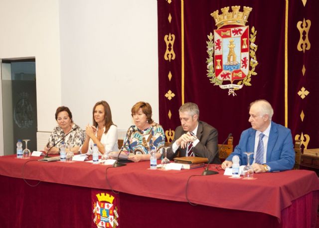 María Dueñas: Mi ciudad de acogida me declara oficialmente suya - 1, Foto 1