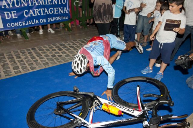 Un gran recibimiento para una gran hazaña - 1, Foto 1