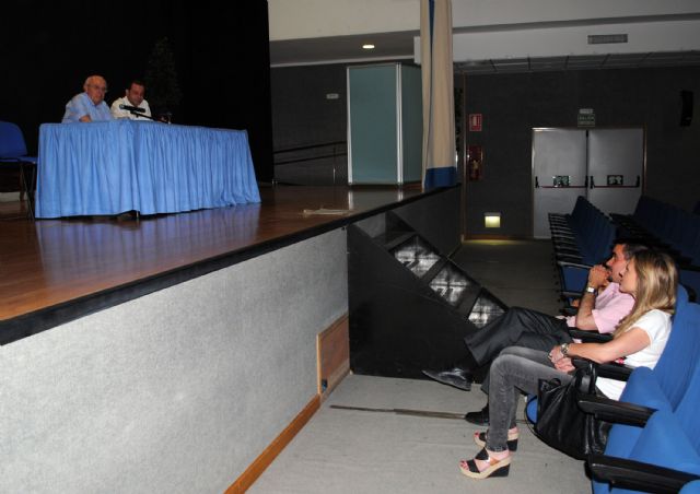 El profesor Franscisco Márquez presenta su libro Cómo resolver problemas de matemáticas razonando - 5, Foto 5