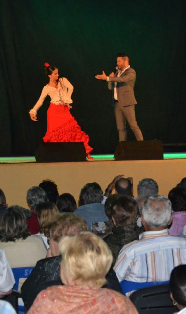 Más de 500 personas disfrutaron de la copla en el parque de La Aduana - 1, Foto 1