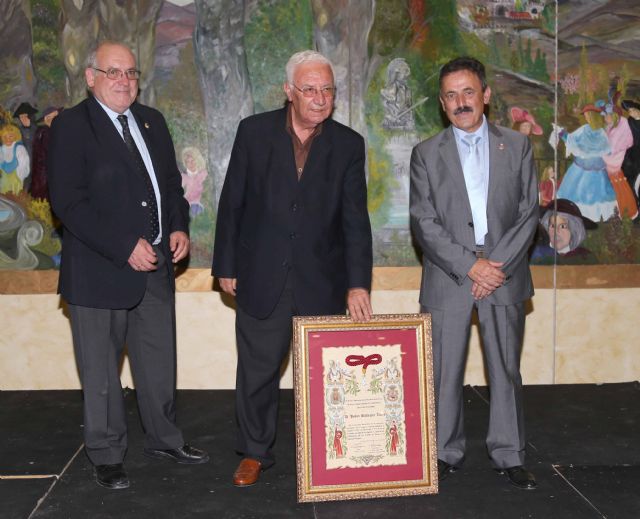 Caravaca rinde homenaje al totanero Pedro Ballester, capellán de la Basílica de la Vera Cruz - 1, Foto 1