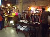 Un mercadillo alternativo en el bar El Telar de Cartagena con lo mejor de la moda comercial e independiente