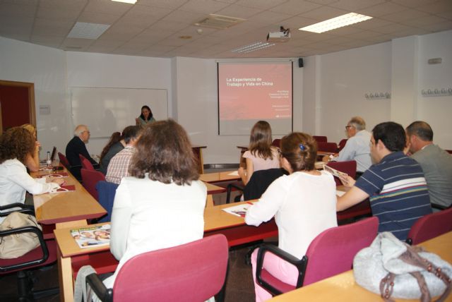 Desayuno de trabajo: El mundo ha girado. La experiencia de trabajo y vida en China - 2, Foto 2