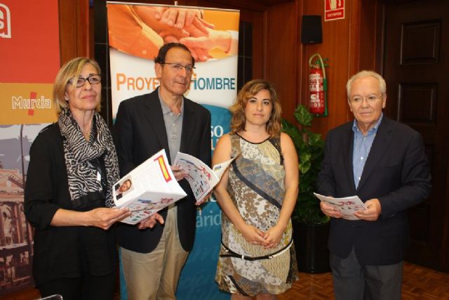 Cámara considera irreemplazable·la labor que realiza Proyecto Hombre con las personas que necesitan superar sus adicciones - 1, Foto 1