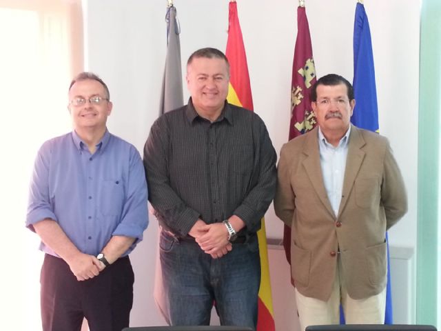 Donación de una biblioteca - 1, Foto 1