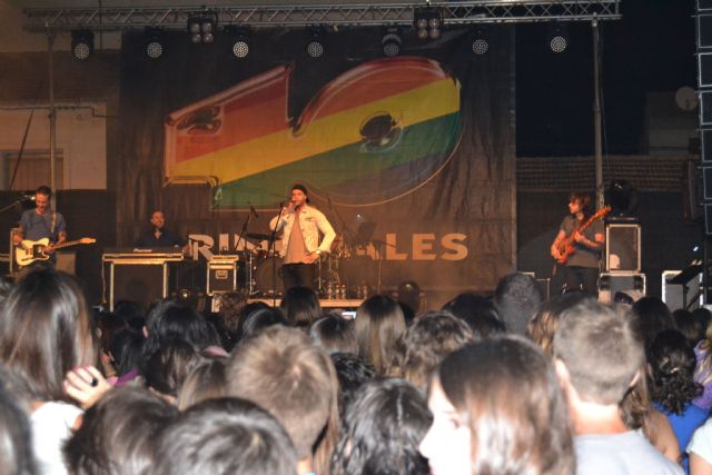 Más de 3.000 jóvenes disfrutaron concierto de Rasel en San Pedro del Pinatar - 4, Foto 4