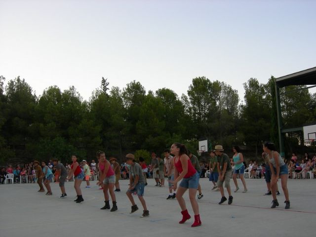 La música une a los alumnos del Colegio Público - 1, Foto 1