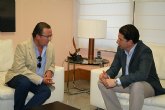 El consejero de Obras Pblicas y Ordenacin del Territorio recibe al nuevo presidente de Frecom