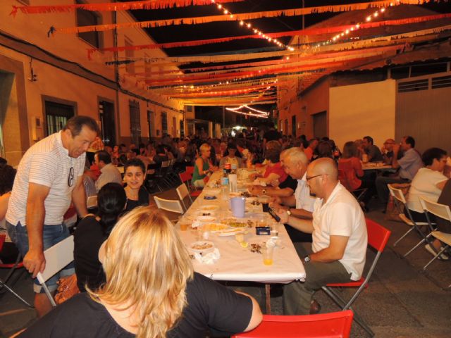 Los vecinos del barrio torreño de San Pedro homenajean a su patrón con unas grandes Fiestas Patronales - 4, Foto 4