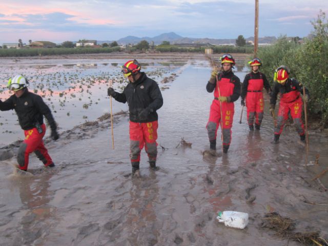 Se reconocerá la labor de personas, colectivos y entidades que trabajaron y se involucraron de forma especial en la riada de septiembre con motivo del Día de la Independencia - 1, Foto 1