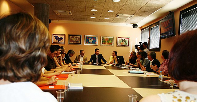 Obras Públicas y la Asociación Habito consiguen sacar del chabolismo a siete familias en riesgo de exclusión social - 1, Foto 1