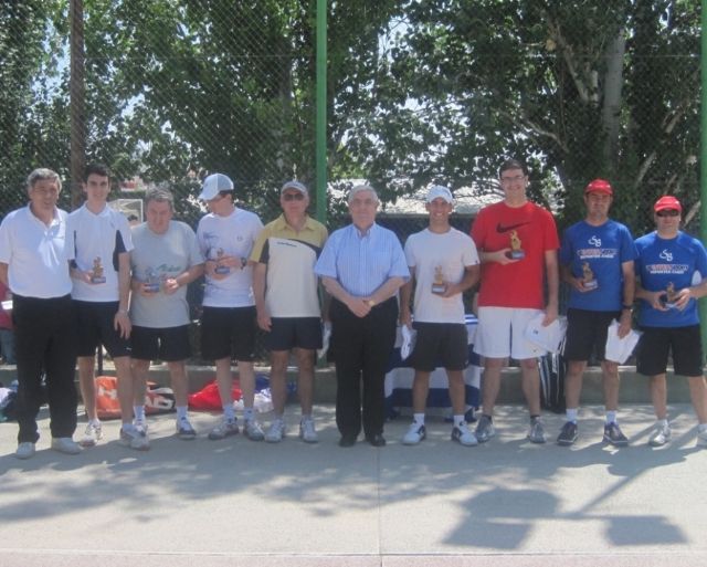 Entregados los trofeos que clausuran la VI Liga de Frontenis por equipos y Tenis - 3, Foto 3