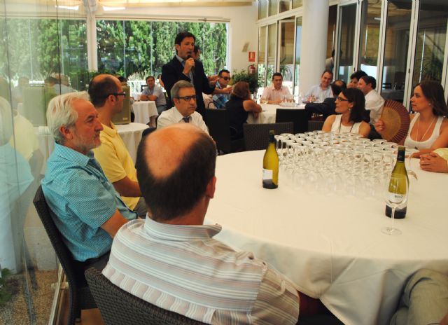 La nueva junta directiva de ASEMOL, con su presidente Diego Nicolás al frente, toma posesión - 1, Foto 1