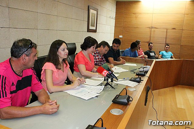 Empresas de Totana firman un convenio con el Ayuntamiento - 7