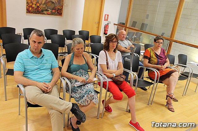 Empresas de Totana firman un convenio con el Ayuntamiento - 9