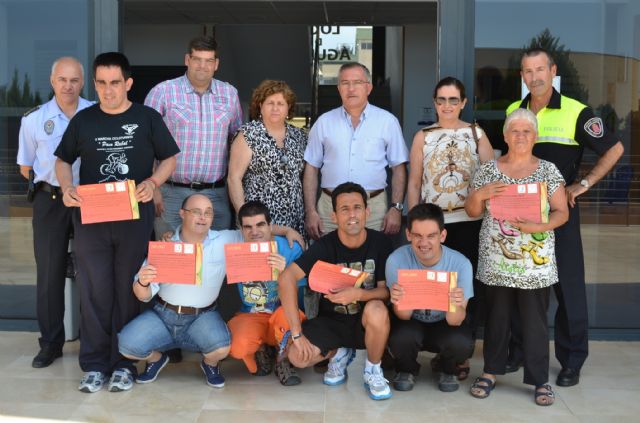 Entregados los diplomas de las XIII Jornadas de Educación Vial en el Centro Ocupacional Urci - 2, Foto 2
